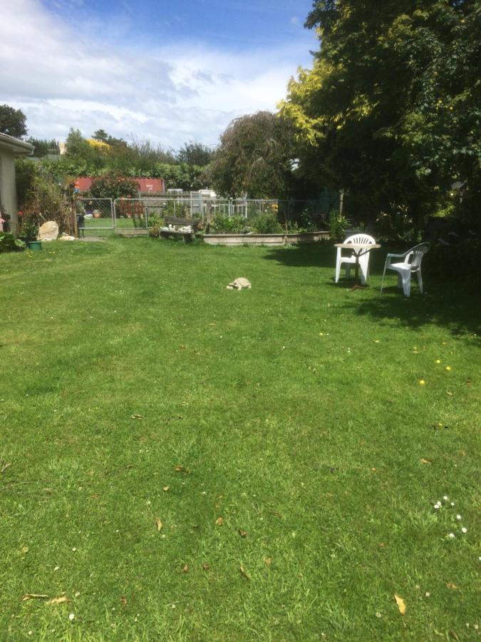 Queens Lodge Waimate Exterior photo